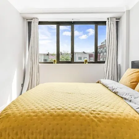 Luxstay Earls Court Apartment - Sleeps Up To 7 London Exterior photo